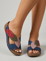 Women’s Leaf Strap Comfort Sandals