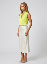 Women’s Elegant Sleeveless Blouse