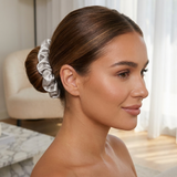 Ensemble bonnet en satin et chouchou - Gris argenté