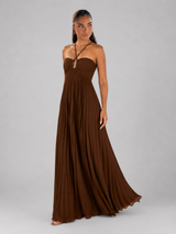 Robe maxi plissée à col halter pour invité de mariage