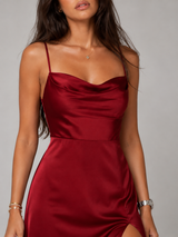 Vestido maxi satinado con cuello drapeado y abertura lateral para mujer de noche