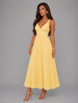 Vestido maxi plisado con tacto de satén para invitada de boda