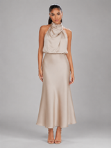 Robe midi à col montant effet satin pour invité de mariage