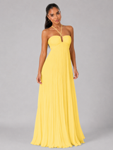 Robe maxi plissée à col halter pour invité de mariage