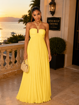 Robe maxi plissée à col halter pour invité de mariage