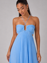 Robe maxi plissée à col halter pour invité de mariage