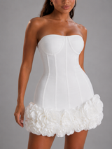 Vestido mini corsé sin tirantes con apliques florales para cóctel de mujer