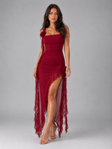 Robe maxi fendue à volants pour invité de mariage