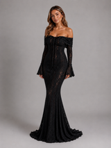 Vestido maxi con encaje y recortes off shoulder para invitada de boda
