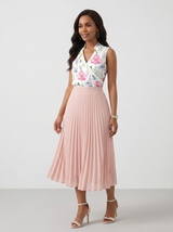 Women’s Elegant Sleeveless Blouse