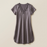 Camisón de satén con encaje de manga corta - negro
