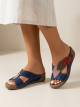 Women’s Leaf Strap Comfort Sandals