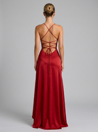 Vestido maxi asimétrico con tirantes y abertura en el muslo para mujer de noche