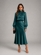 Robe midi à col montant effet satin pour invitée de mariage