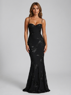Vestido maxi con corsé floral para invitada de boda