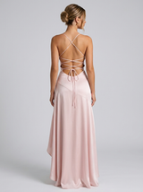Robe longue asymétrique fendue cuisse à bretelles soirée femme