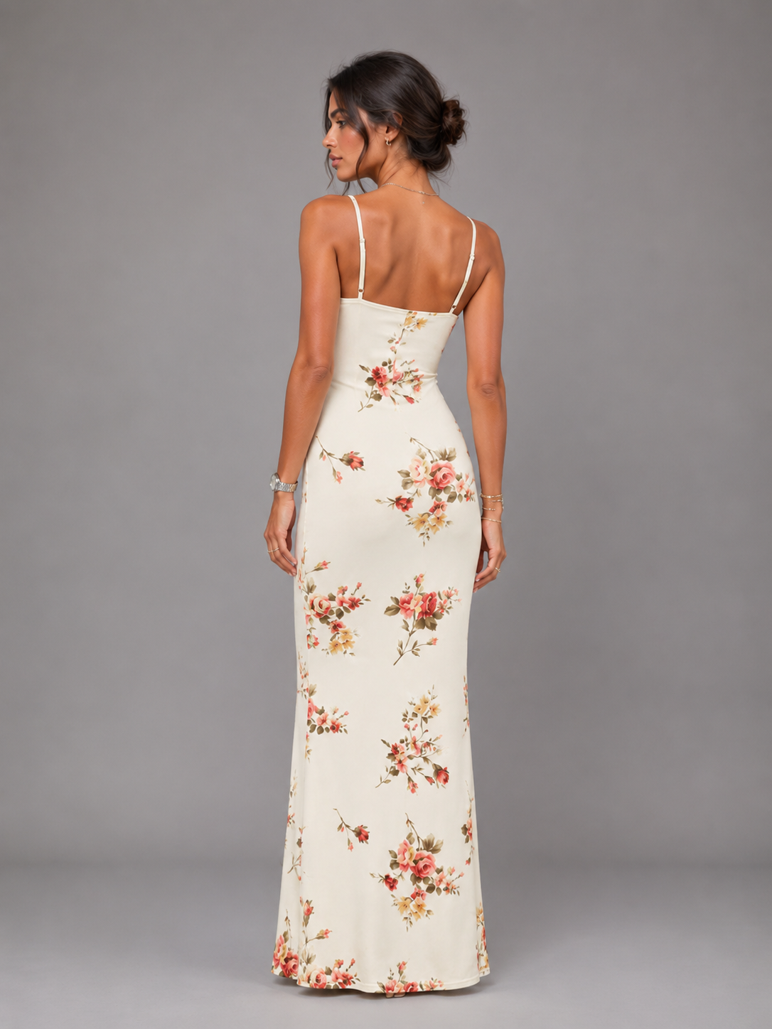 Robe maxi effet satin fleurie pour invitée de mariage