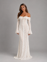 Vestido maxi con encaje y recortes off shoulder para invitada de boda