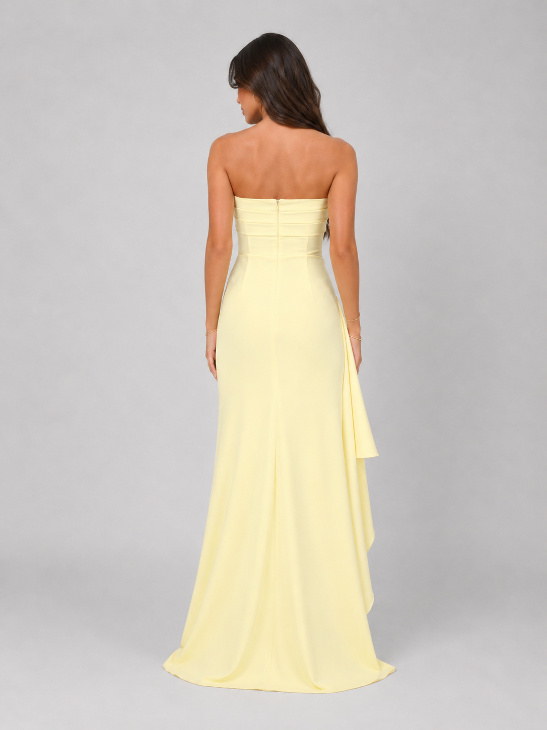 Vestido maxi sin tirantes con fruncido y abertura en el muslo para mujer de noche