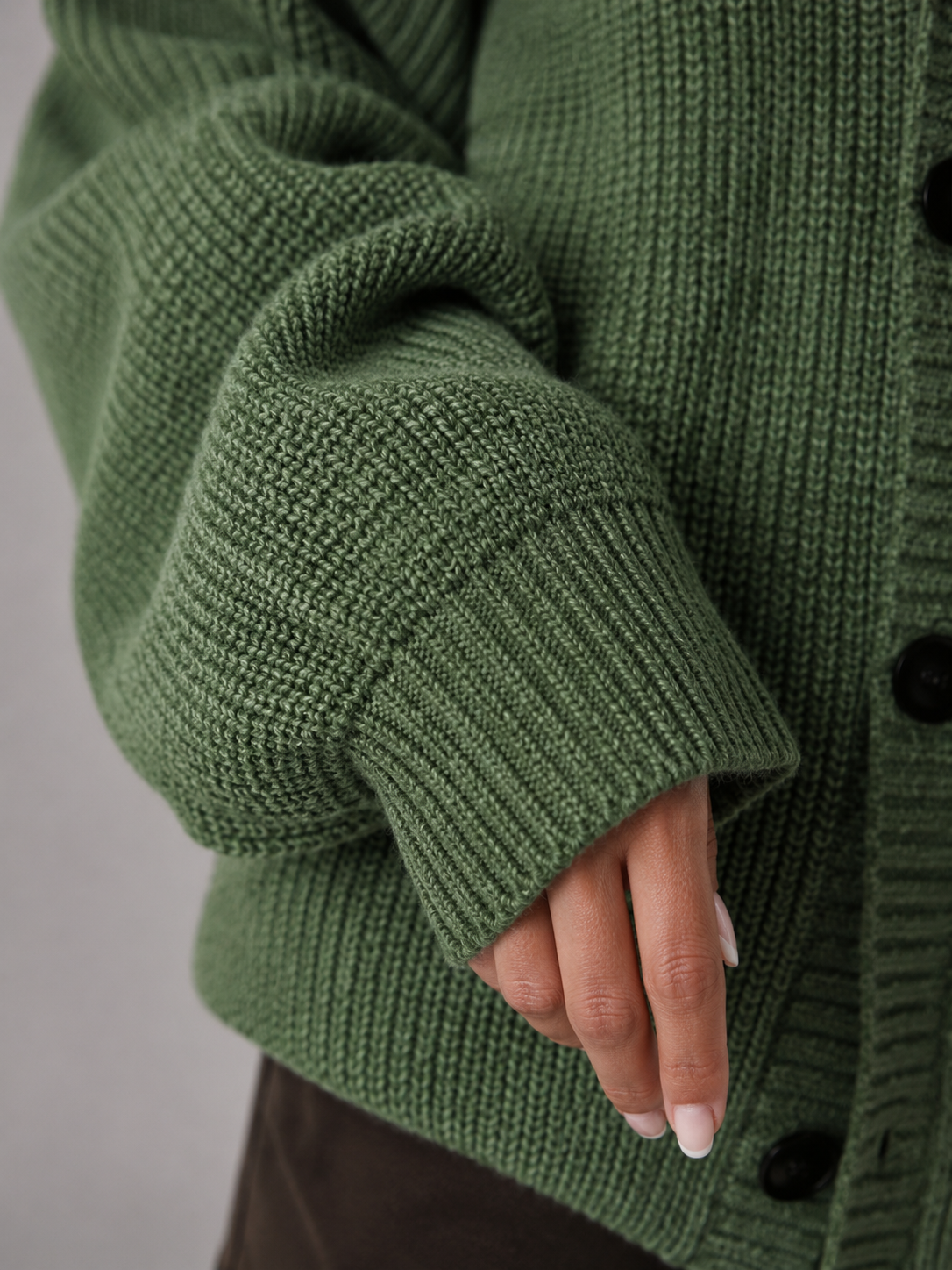 Women's Oversized Chunky Knit Cardigan