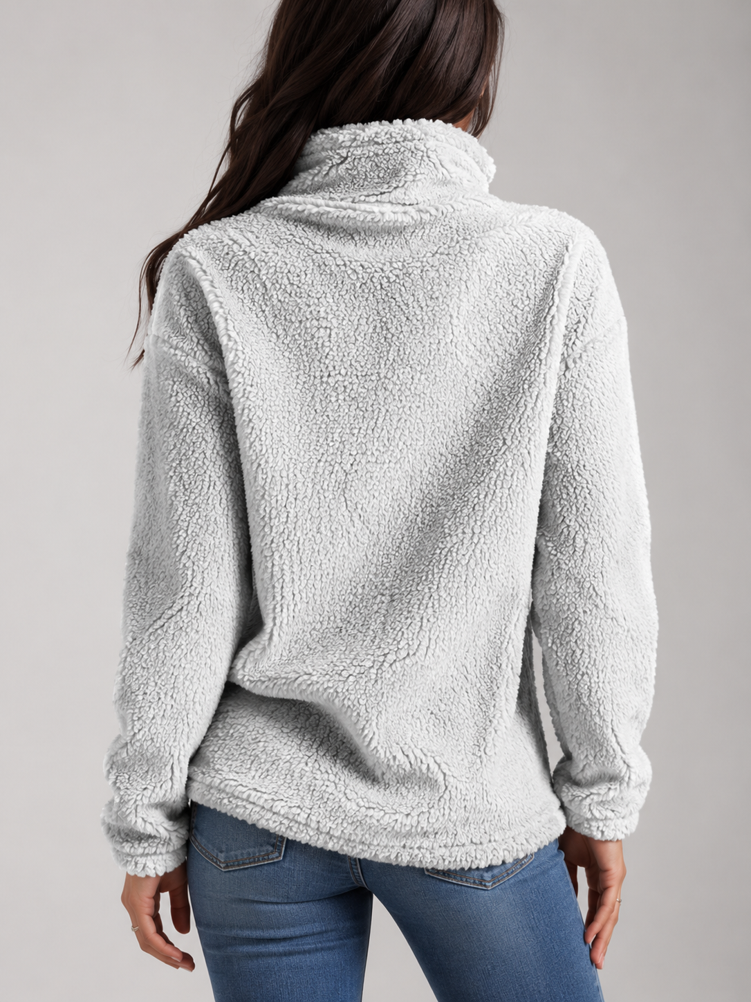 Suéter de cuello alto para mujer