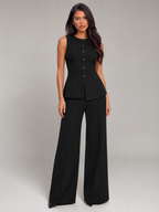 Conjunto de chaleco entallado negro y pantalón de pierna ancha