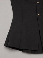 Conjunto de chaleco entallado negro y pantalón de pierna ancha