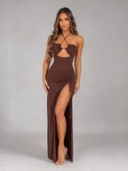Vestido largo ajustado con halter y recortes para mujer de noche