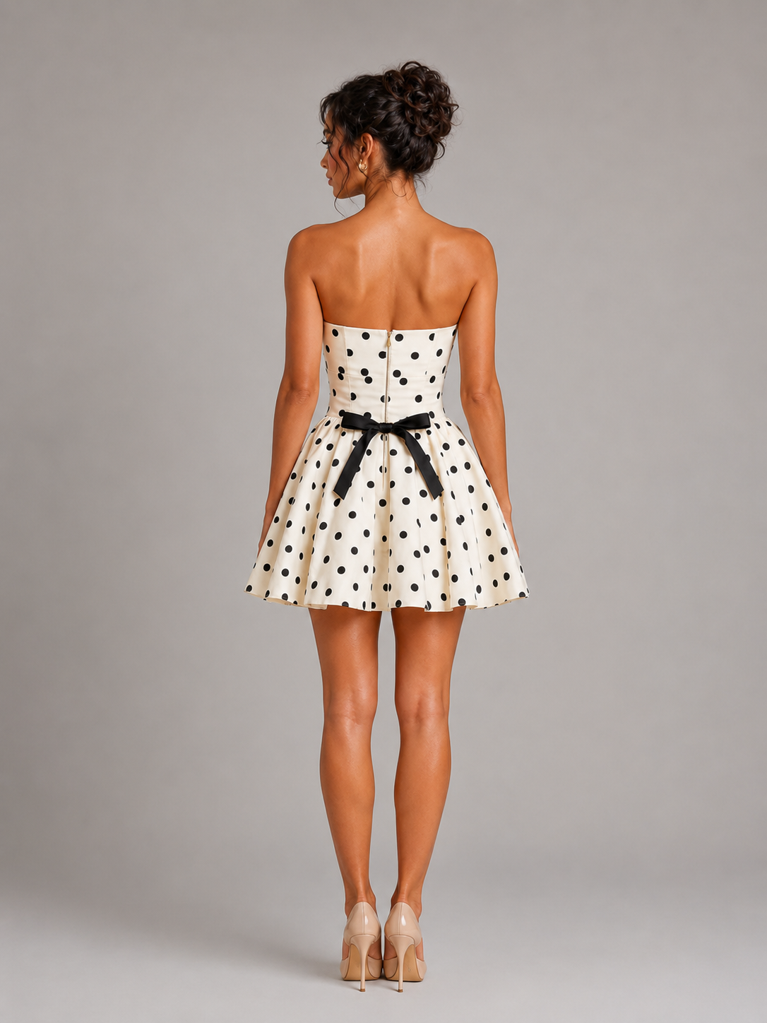 Vestido mini corsé sin tirantes con lunares para cóctel de mujer