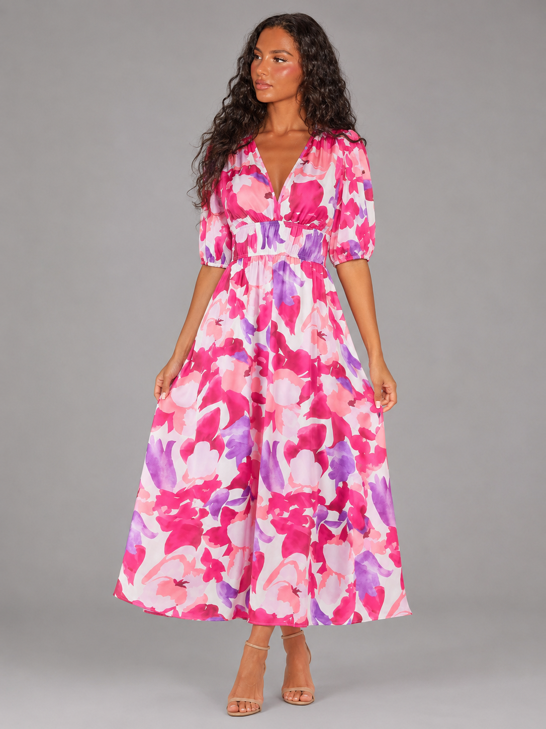 Vestido midi floral sin mangas con escote en V para invitada de boda