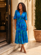 Vestido midi floral sin mangas con escote en V para invitada de boda