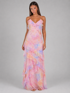 Vestido maxi de gasa floral con volantes para invitada de boda