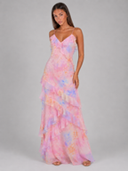 Vestido maxi de gasa floral con volantes para invitada de boda