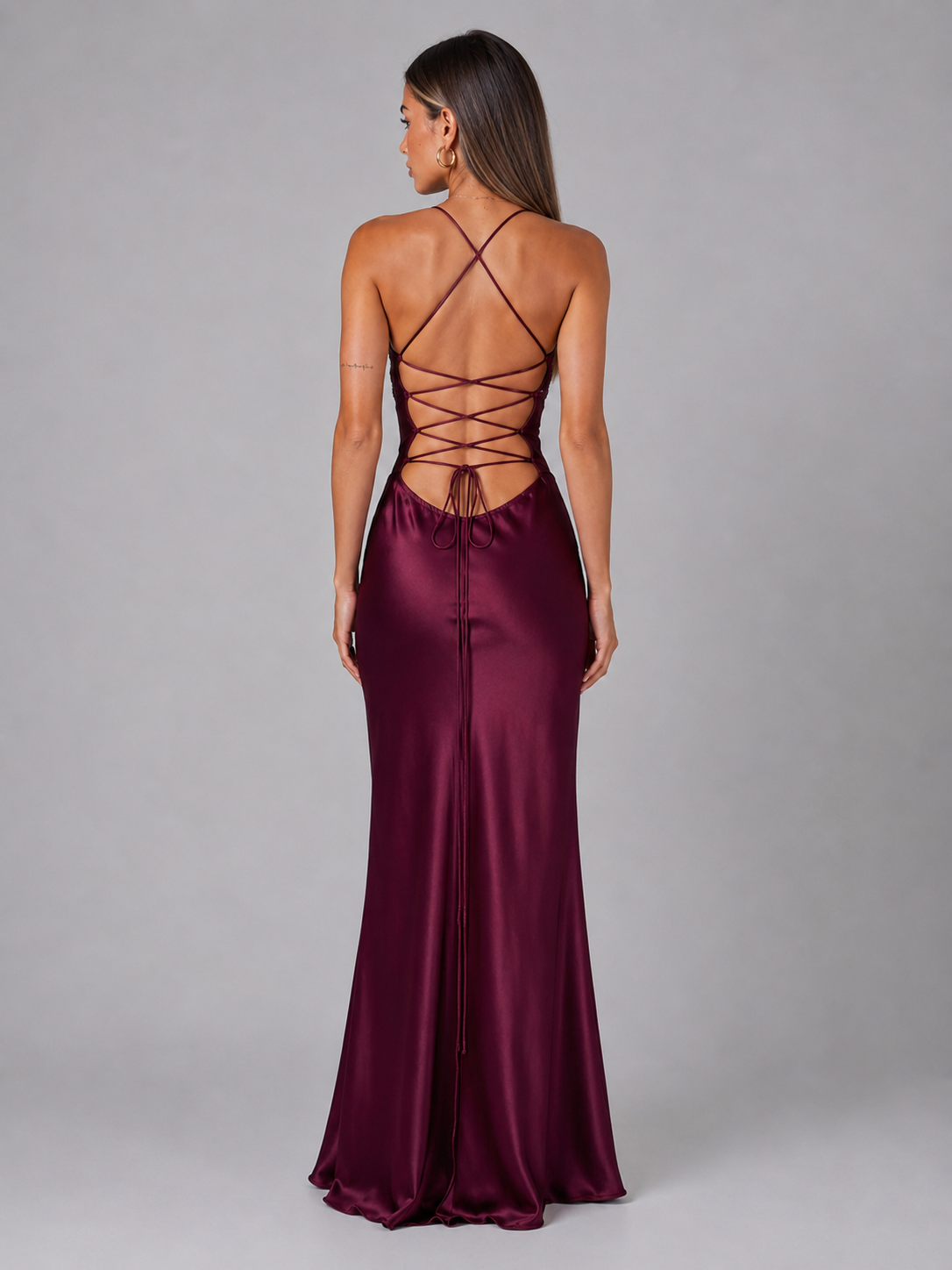 Robe maxi effet satin perlée pour soirée femme
