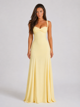 Robe maxi à col cœur pour invité de mariage
