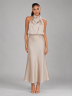Robe midi à col montant effet satin pour invité de mariage