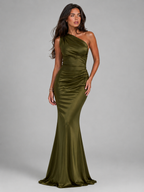 Vestido maxi satinado de un solo hombro para invitada de boda
