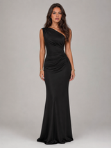 Vestido maxi satinado de un solo hombro para invitada de boda