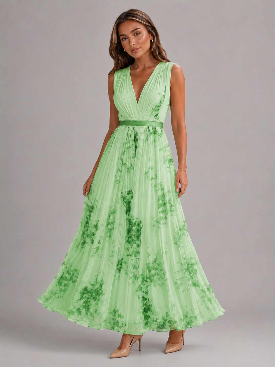 Robe maxi plissée en ligne A fleurie pour invitée de mariage