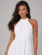 Robe à col halter style chiffon pour invité de mariage