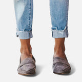 Women’s Retro Pointed Loafers