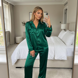Pyjama en satin de soie femme manches longues boutonné émeraude
